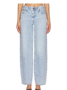 Levi's baggy dad in fan flare size 27 x 32